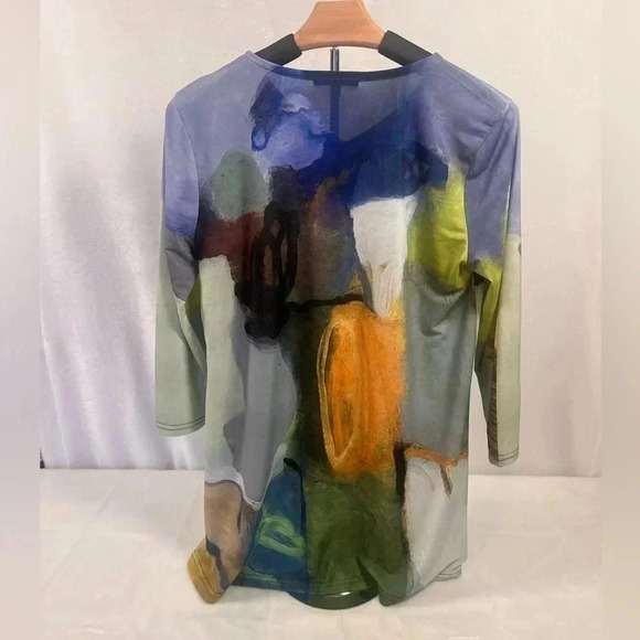 Lily London Abstract Knit Top - Picture 2 of 8